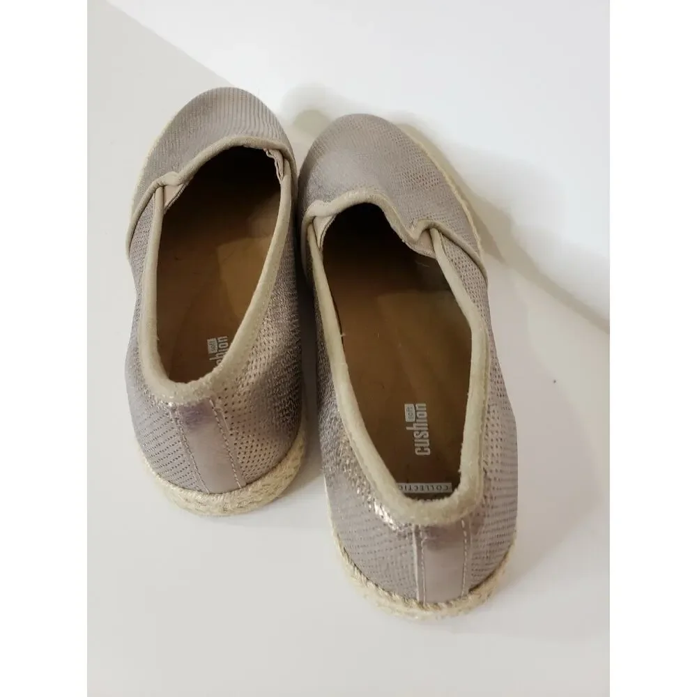 Clarks Azella Theoni Slip On‎ Loafter Shoes Gold Metallic Espardrille Size 8.5